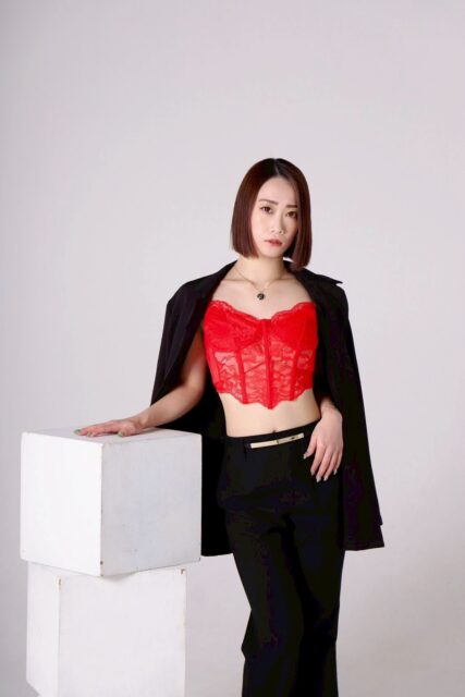 ビジュアル：MIZUKI 	